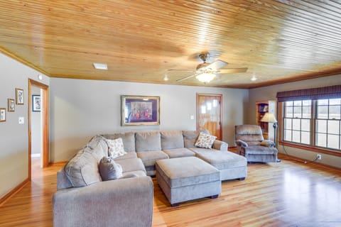 Riverside Texas Retreat w/ Wraparound Porch! House in Rio Grande