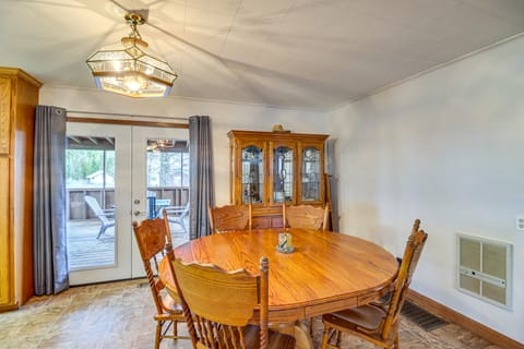 Pet-Friendly Onia Vacation Rental w/ Private Deck! House in Arkansas