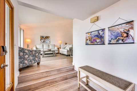 10 Mi to Denver: Pet-Friendly Arvada Home w/ Yard! House in Westminster