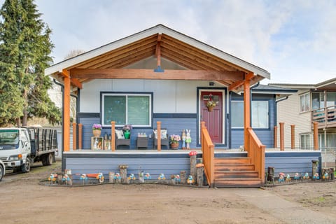 Charming Auburn Home: 15 Mi to Downtown Tacoma! House in Auburn