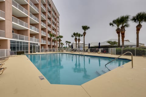 Gulf Shores Condo w/ Balcony: 2 Mi to Fort Morgan! Apartment in Alabama