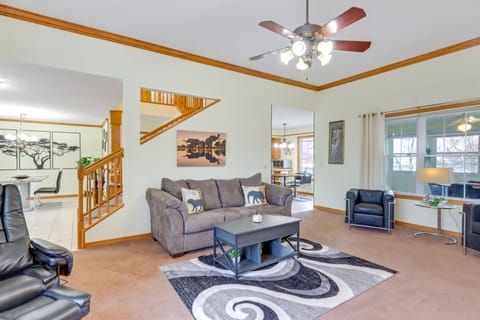 Hot Tub + Deck: 'Holiday Island Fairway Estate’ House in Table Rock Lake