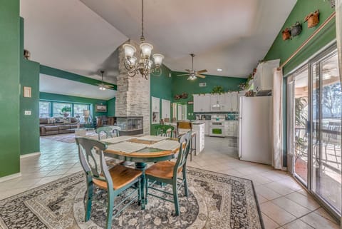 Charming Home w/ Patios, Near Ruidoso Downs Casino House in Ruidoso