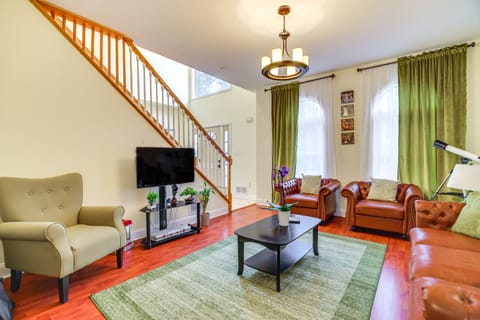 Pet-Friendly Tobyhanna Escape Near Hiking & Skiing House in Coolbaugh Township