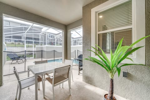 Near Disney Parks: Home w/ Pool in Davenport! Apartment in Four Corners