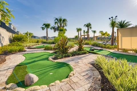 Near Disney Parks: Home w/ Pool in Davenport! Apartment in Four Corners