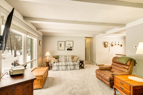 Family-Friendly Home w/ Fire Pit in Pine River House in Minnesota