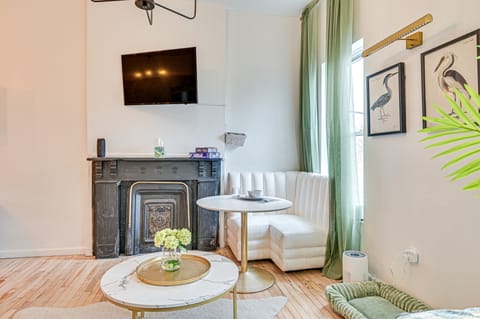 Downtown Albany Vacation Rental - Chic & Walkable! Apartment in Albany