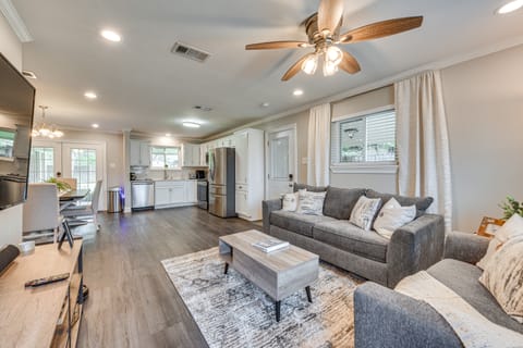 Baton Rouge Home w/ Private Patio: 2 Mi to LSU! House in Baton Rouge