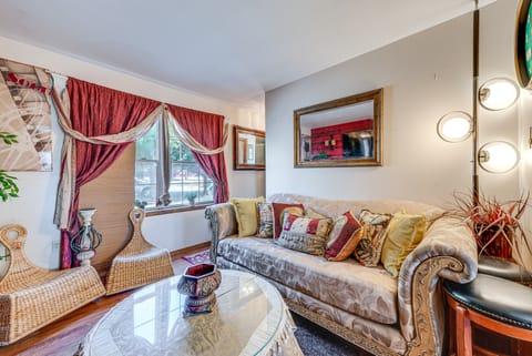 Tobyhanna Home w/ Fire Pit: 1 Mi to Lake Carobeth! House in Coolbaugh Township