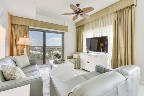 Elegant Destin Condo w/ Ocean Views: Walk to Beach Apartment in Miramar Beach