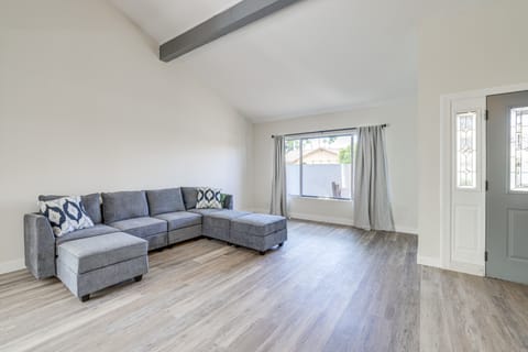 Furnished Patio! Family-Friendly Retreat in Tempe House in Tempe