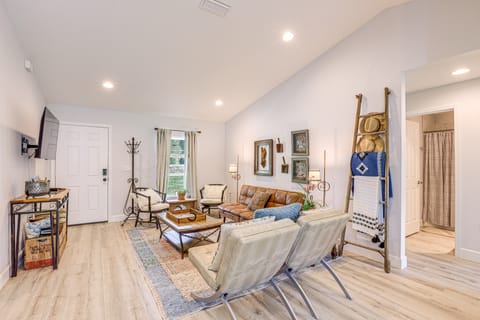 Ocala Home ~ 8 Mi to World Equestrian Center! House in Florida