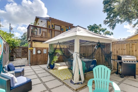 3 Mi to Boardwalk: Bacliff Apartment w/ Hot Tub Apartment in Bacliff