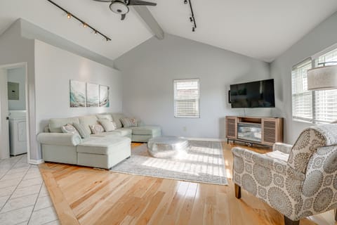 Benton Harbor Home w/ Fire Pit - 2 Mi to Beach! House in Lake Michigan Beach