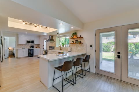 Near Golf! Desert Home w/ Private Pool in Mesa House in Dobson Ranch