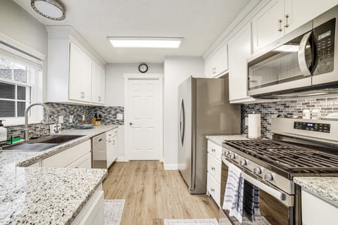 Indiana Dunes Home w/ Gas Grill: 1 Mi to Beach! House in Indiana Dunes