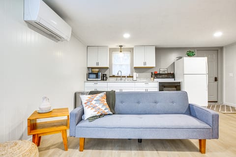 Updated Wellston Cabin, Walk to Lake Beach + Dock! House in Michigan