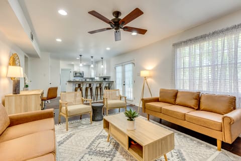 Family-Friendly Home: 6 Mi to Downtown Mobile! House in Mobile