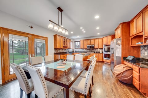 In-Home Theater: Modern Naperville Vacation Rental House in Naperville