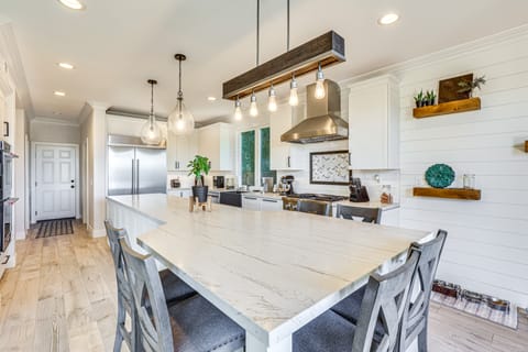 LA COSTA Valley Newly Remodeled Gem House in Encinitas