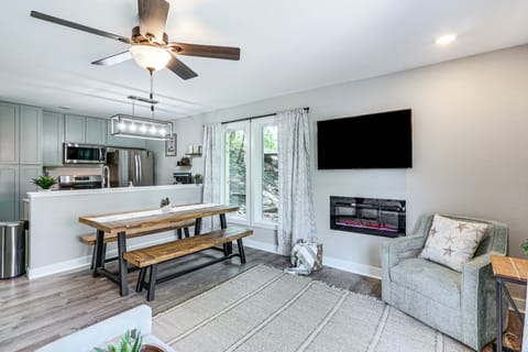 Lake Views: Osage Beach Home w/ Gas Grill! House in Lake of the Ozarks