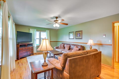 Walk to Restaurants: Stockton Home w/ Game Room House in Ozark Mountains