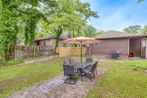 Unbeatable World Cup Base 1 Mi to Stadium & Dtwn! House in Atlanta