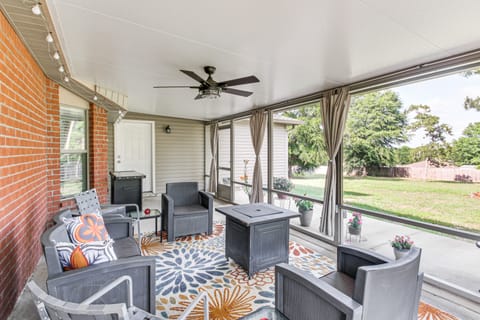 Crestview Family Home: Screened Porch & Games! House in Alabama