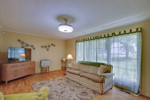 Dog-Friendly Lexington Retreat: Step-Free Access! House in Tennessee