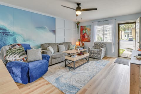 "The Wave" PCB Townhome w/ Pools + Beach Access Apartment in Panama City Beach