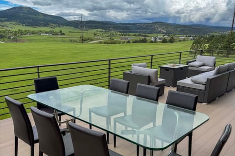 Motorcycle-Themed Home in Spearfish w/ Hot Tub! House in Spearfish