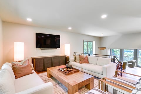 Byrdstown Home on 65 Acres w/ Pool, Trail to Lake! House in Tennessee