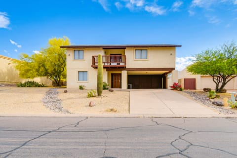 Fountain Hills Home w/ 2 Decks & Mountain Views! House in Fountain Hills