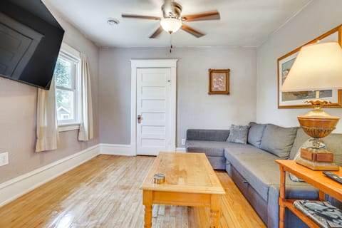 Snowmobile Trail On-Site: Waterfront Mound Gem! Apartment in Mound