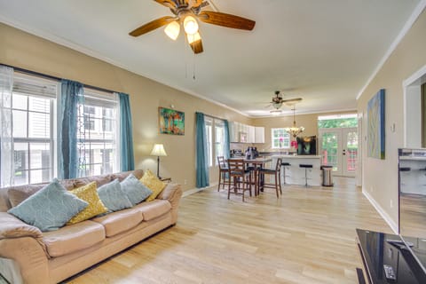 Biloxi Home: Walk to Fishing & 2 Mi to Beach! House in Biloxi