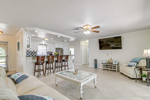 Heated Pool & Dog-Friendly Yard! Spring Hill Home House in Spring Hill