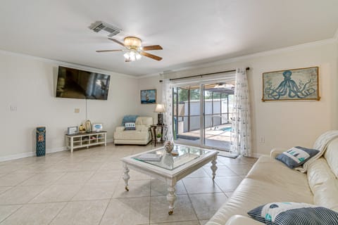 Heated Pool & Dog-Friendly Yard! Spring Hill Home House in Spring Hill