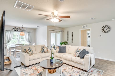 Palm Coast Duplex w/ Screened Patio, Near Beaches! Apartment in Palm Coast