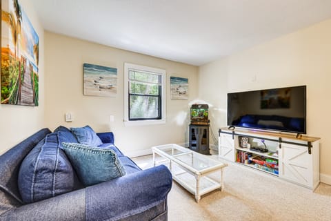 Rural Retreat! Florida Cottage w/ Screened Patio Cottage in Florida