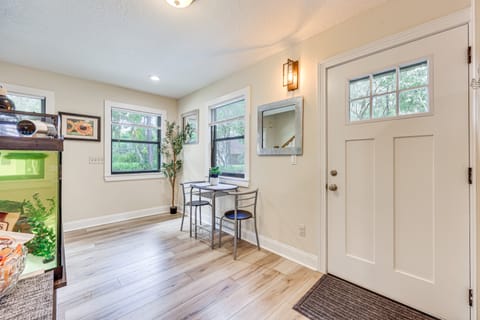 Rural Retreat! Florida Cottage w/ Screened Patio Cottage in Florida