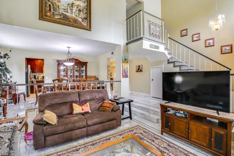 Anaheim Home w/ Pool, 14 Mi to Disneyland! House in Yorba Linda