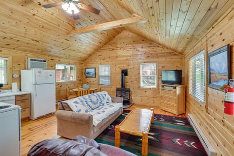 Hike, Ski, ATV & More: Deadwood Cabin w/ Grill House in North Lawrence