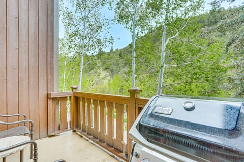 Walk to Lift: Arrowhead Ski Condo w/ Pool Access! Apartment in Edwards