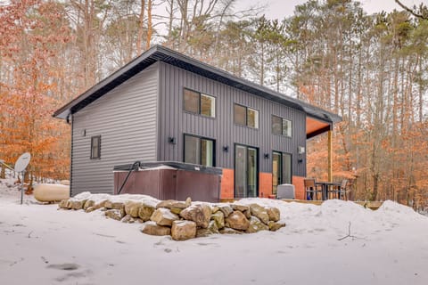 Modern Hersey Tiny Home w/ Private Hot Tub! House in Michigan