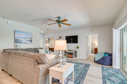 4 Mi to Rainbow Springs: Dunnellon Home w/ Pool! House in Dunnellon