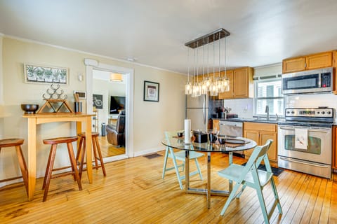 < 1 Mi to Historic District! Retreat in Bennington House in Bennington