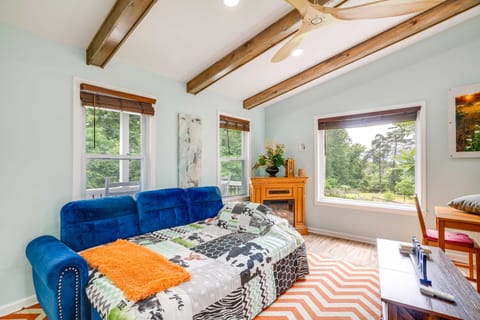 Front Royal Retreat on 3 Acres w/ Mtn Views! Apartment in Shenandoah Valley