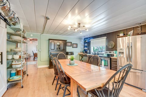 Walk to Historic Dtwn: Sanford Home w/ Gas Grill! House in Sanford