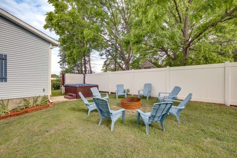 Near Saugatuck Dunes: Pet-Friendly Home w/ Grill House in Fennville